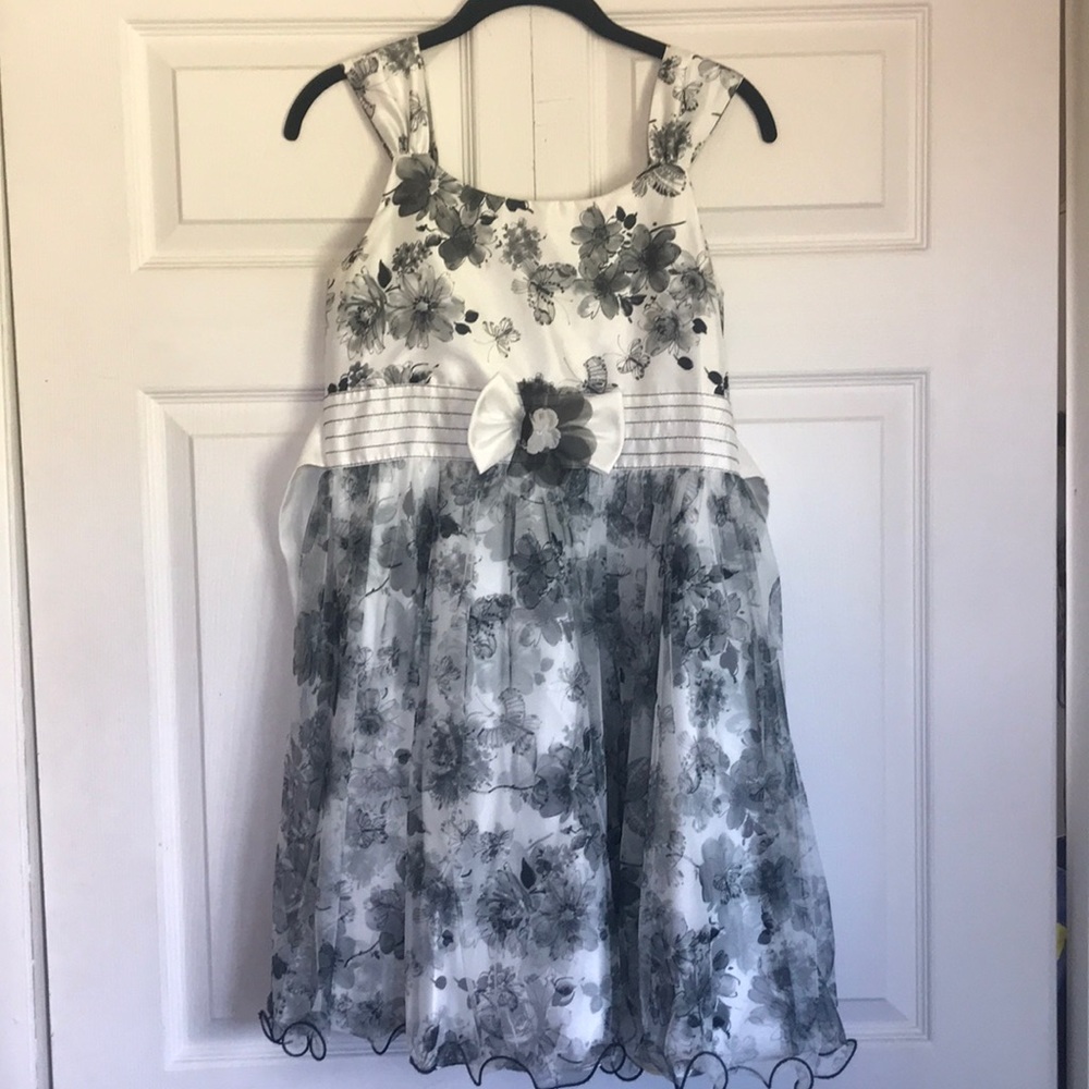 Bonnie Jean children’s dress.    worn one time